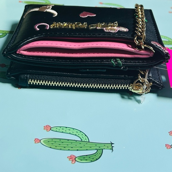 🌵Betsey Johnson Western Card Holder Wallet On Chain NWT - Picture 5 of 9